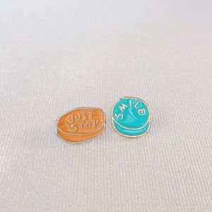 [3 for $6] Pill Pin Pair 💊